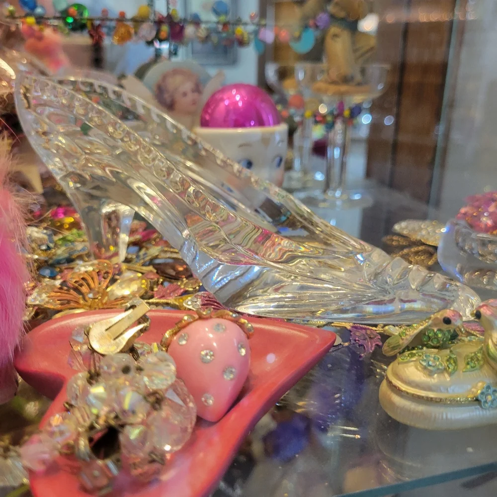 Glass Slipper ~ Cinderella ~ Bridal ~ Fashionista ~ Pretty! ~ GUC